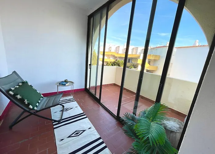 Apartamento Bem Localizado