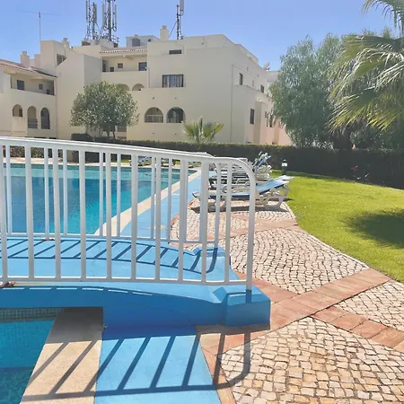 Apartamento Bem Localizado Albufeira Buitenkant foto